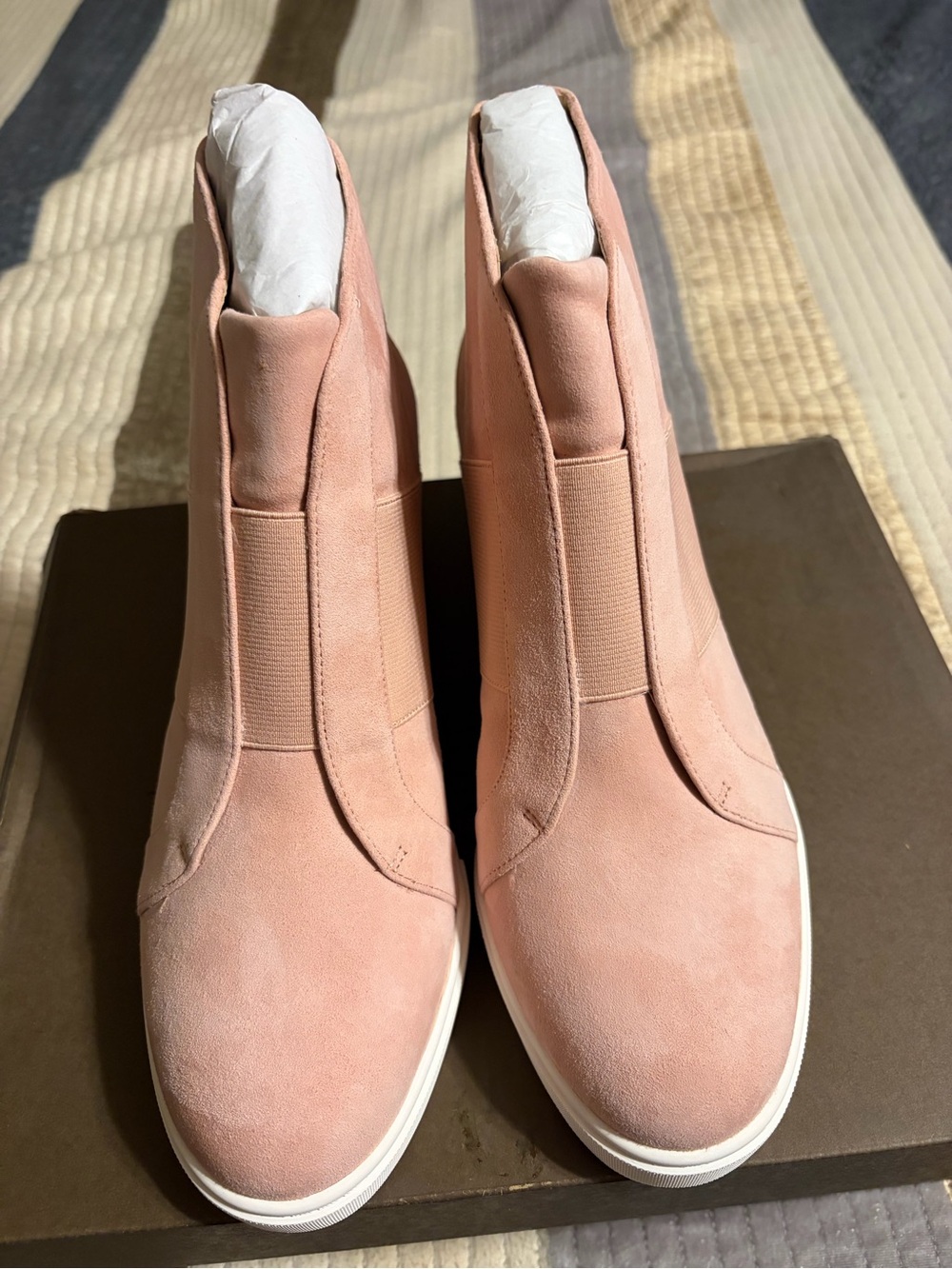 Women's Wedge Slip-On Sneakers in Blush Pink